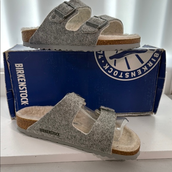Birkenstock Kids Gray Sandals - Picture 1 of 7